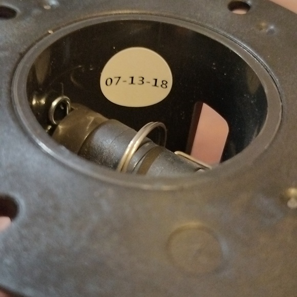 Gladiator Claw Ceiling Mount Bike Hook 1026GW2 - Picture 4 of 5